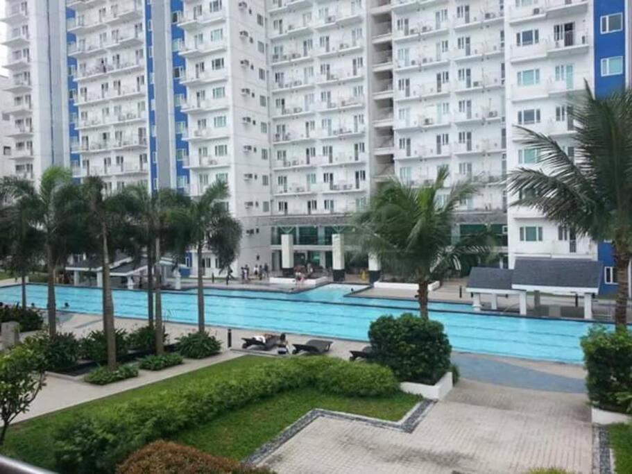 Grass Residences Sm North Edsa And Trinoma Кесон-Сити Экстерьер фото